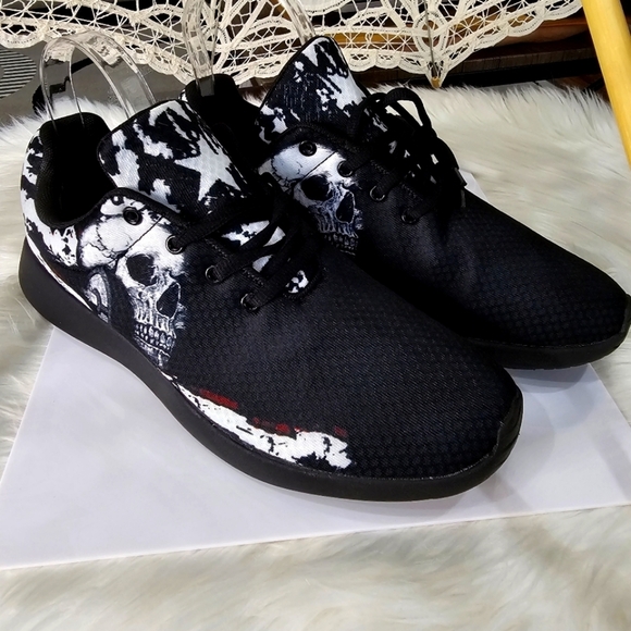 Men’s Gothic ✦ Skull Sneakers ✦ Black White Canvas Lace-Up Alt-Core Shoes NWT 10 - Picture 3 of 17